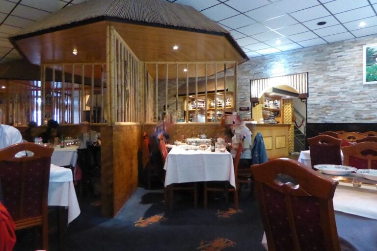 restaurant djakarta utrecht3 768x513